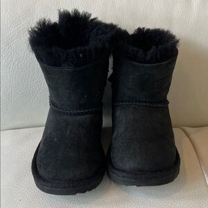 UGG Mini Bailey Bow II Black Boots for Toddlers